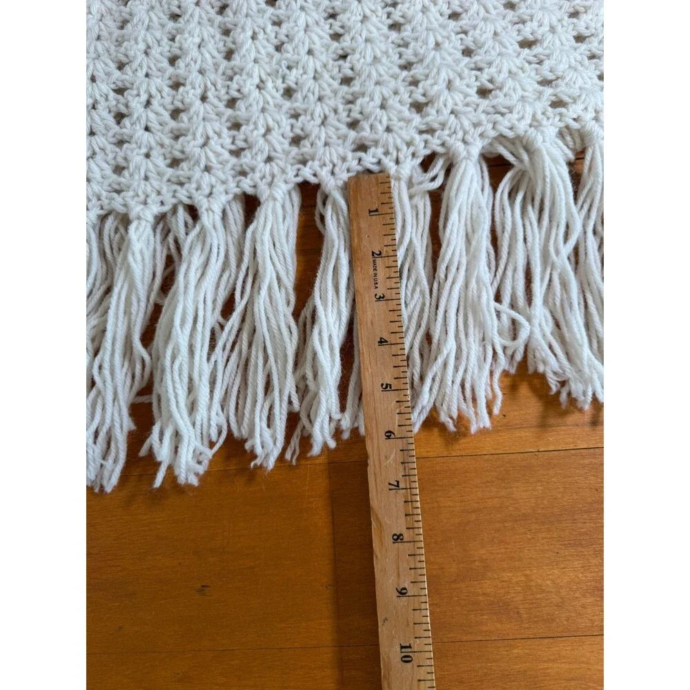 Handmade Ivory Crochet Fringe Shawl Wrap Grannycore Stevie Nicks Cottagecore - Picture 12 of 14